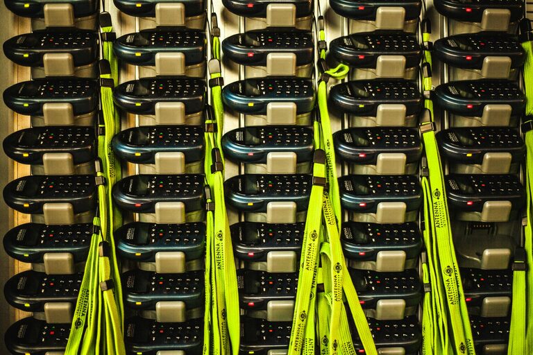 Cihazlar İçin Pratik ve Etkili Şarj İstasyonu Kurma Rehberi